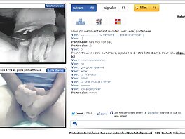 Stora tuttar TS Honey Foxxx B knullade shemale porrfilm med äldre